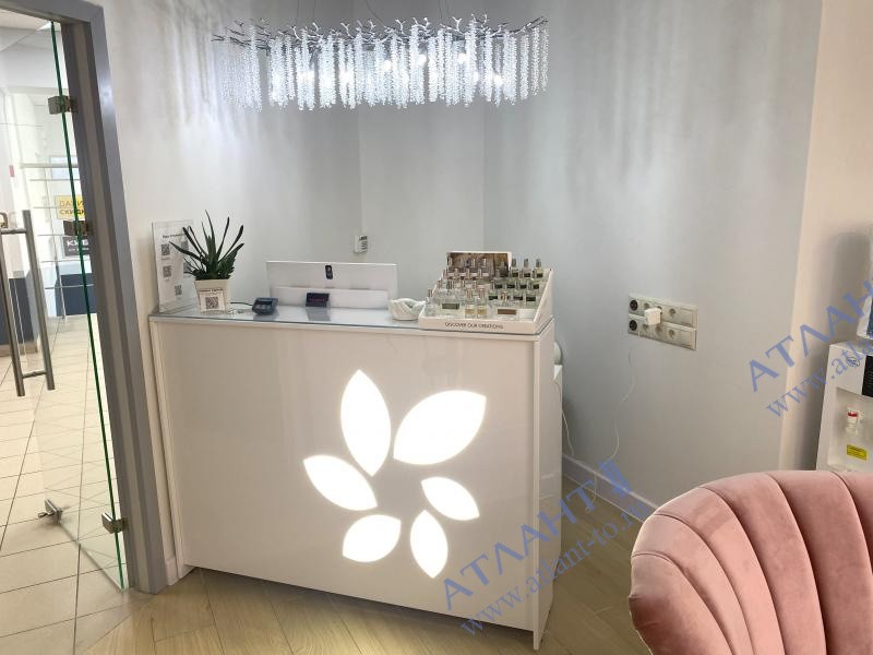 Ресепшен в салон красоты НАРЦИСС