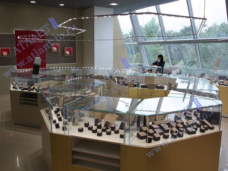 Магазин Бронницкий ювелир ТРЦ «Лужайка»